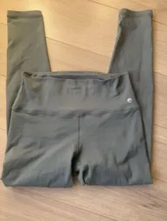 SUKALAグレー ヨガウェア ストレッチ素材