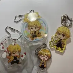 鬼滅　我妻善逸　アクリルキーホルダー4個セット