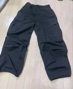 ブラック カーゴパンツ GU gu ワイドパンツ　ペインターパンツ