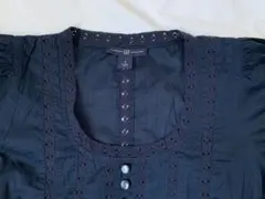 GAP プラウス　半袖　紺色のサムネイル