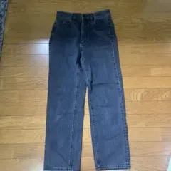 GU ブラック ハイウエストストレートジーンズ