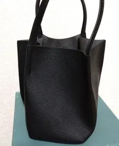 アーバンリサーチ　ロデスコ　トートバック　ブラック