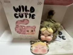 CRYBABY Wild but Cutie ぬいぐるみペンダント