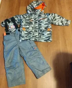 子ども用迷彩柄スキーウェアセット　110cm