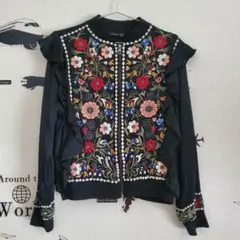 【used美品】ZARA woman 刺繍ブルゾン Sのサムネイル