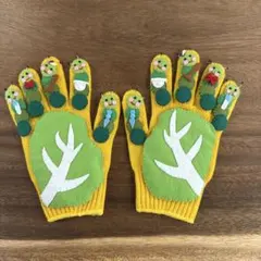 手袋シアター キャベツの中から 2