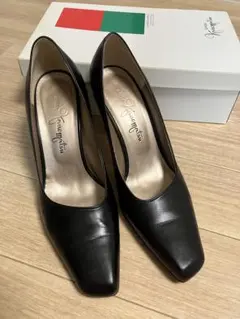 美品　銀座かねまつ GINZA Kanematsu パンプス 黒 23.5cmのサムネイル