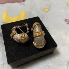 シルバー ゴールド イヤリング 曲線デザイン