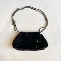 ブラックファーショルダーバッグ