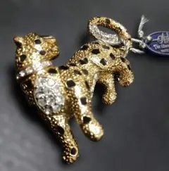 DIOR ヴィンテージ ブローチ トカゲ モチーフ アニマル レオパ - メルカリ
