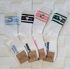 SNOOPY靴下4足セット