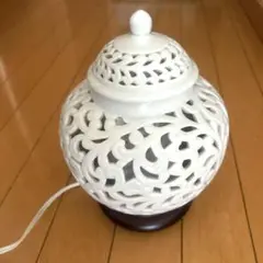 点灯確認済 陶器 白磁香炉型ランプ 照明