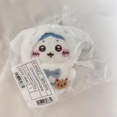 ちいかわ サンリオコラボ マスコット ホルダー ハチワレ　シナモン