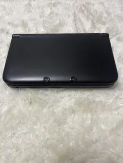 Item thumbnail for item aa8452f0-f263-4b9a-b560-3a26a81818a1