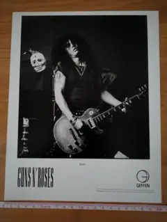 激レア　Guns N' Roses プロモポスター　ガンズアンドローゼズ　axl Amazon.co.jp: ポスター☆アクセル・ローズ（）☆W. Axl Rose