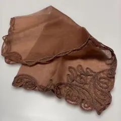 ブラウン刺繍ハンカチ