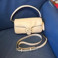 コーチ coach ショルダーバッグ 26 ピロー タビー レザー ホワイト
