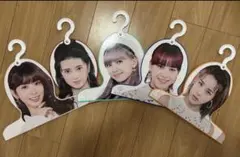 NiziU ビジュアルハンガー くじ