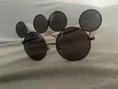 ミッキー型サングラス