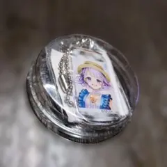 白猫プロジェクト ティナ　アクリルキーホルダー アクキー ラベル缶 白猫プロジェクト』のオリジナルラベル缶が自販機やオンライン