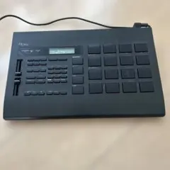 Roland HUMAN RHYTHM COMPOSER R-5のサムネイル