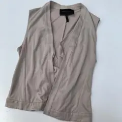 ⭐️人気作 ♡ BCBGMAXAZRIA 白ジャケット ベストジレ 新品♡　119 ⭐️人気作 ♡ BCBGMAXAZRIA 白ジャケット ベストジレ 新品♡ 119