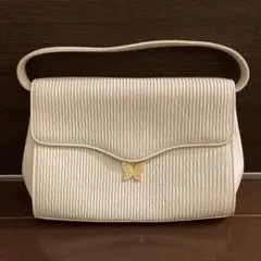 Item thumbnail for item c541aabb-5b81-412a-86e7-6e247d263b33