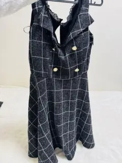 チェック柄フリル襟Aラインドレス