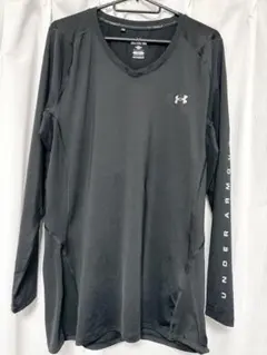 UNDER ARMOUR ヒートギア Vネックシャツ　黒　2XL