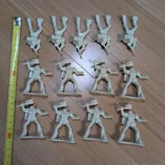 ジャンク 鉄道模型部品 人形 小物 フィギュア ビンテージ レア HO人形
