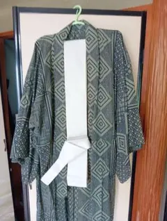最終価格【美品】撫松庵 婦人 浴衣 単品 紫/白/グレー 幾何学模様 ④ 最終価格【美品】撫松庵 婦人 浴衣 単品 紫/白/グレー 幾何学模様 ④