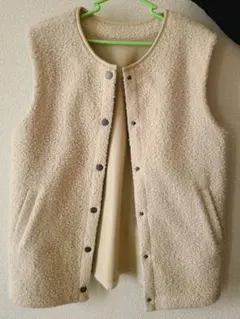 ◎最終値下げ【新品未使用】 リバーシブルボアベスト