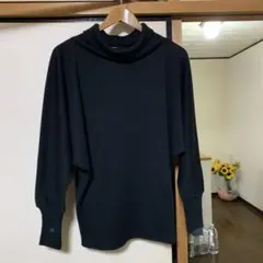 ブラック タートルネック ニット 長袖