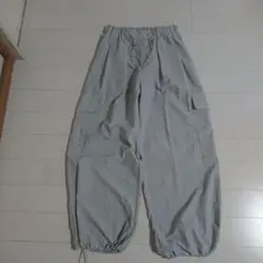美品‼️LOWRYSFARM ❤ライトグレー カーゴパンツ パラシュートパンツ