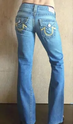true religion フレアデニム