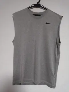 Nike Dri-FIT グレー ノースリーブ Tシャツ L