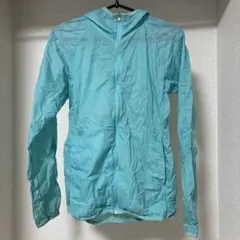 ユニクロ　ポケッタブルUVカットパーカー　S