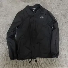 NIKE SB ブラックナイロンジャケット