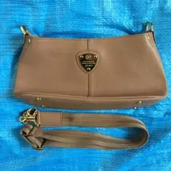 Item thumbnail for item 2667fb8c-88b1-4647-a028-4a6d61067f3c