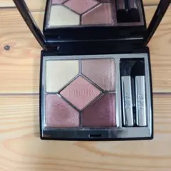 Dior サンククルール