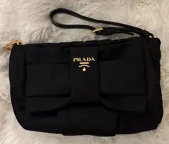 PRADA (プラダ) ハンドポーチ ブラック
