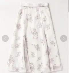 【新品】LAISSEPASSE ラインフラワープリントマチ入りフレアースカート