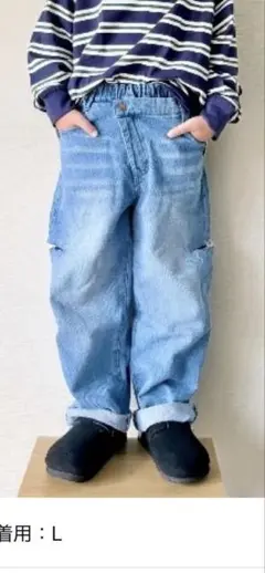 キッズ　130〜140サイズ ダメージデニムパンツ