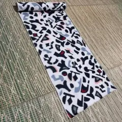 【新品未使用】月世界紬＜白色・織柄・幾何学絣文・小珍謹製＞着尺　正絹　反物