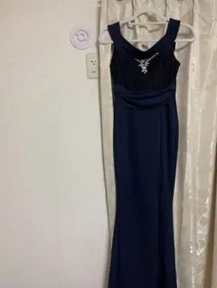 ロングドレスのサムネイル