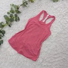 美品❗️【ルルレモン】スポーツタンクトップ ヨガ ランニング トレーニングのサムネイル