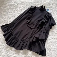 【未使用・タグ付】LONDA/ロンダ　カフススクラムミニドレス　フリルのサムネイル