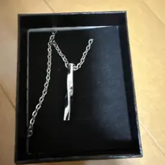 Poyel シルバー ストレートバー ネックレス