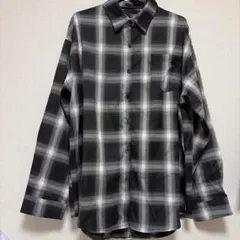 チェック柄　シャツ　黒