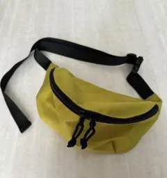 美品　ウエストポーチ　黄色　イエロー　ジョギング　バイク　ランニング